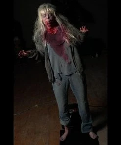 Distortions "Deadly Daisy" Zombie Halloween Animatronic Zombie Props