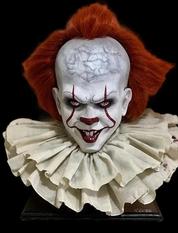 LB 3D Designs "Pennywise IT" Collector's Bust Halloween Decoration - Limited Run Of 30 Units 1 LB 3D Designs "Pennywise IT" Collector's Bust Halloween Decoration - Limited Run Of 30 Units