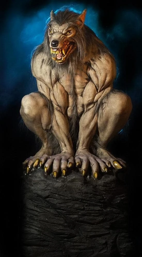 Distortions Wicked Wolf Professional Halloween Display Props 1 Distortions Wicked Wolf Professional Halloween Display Props